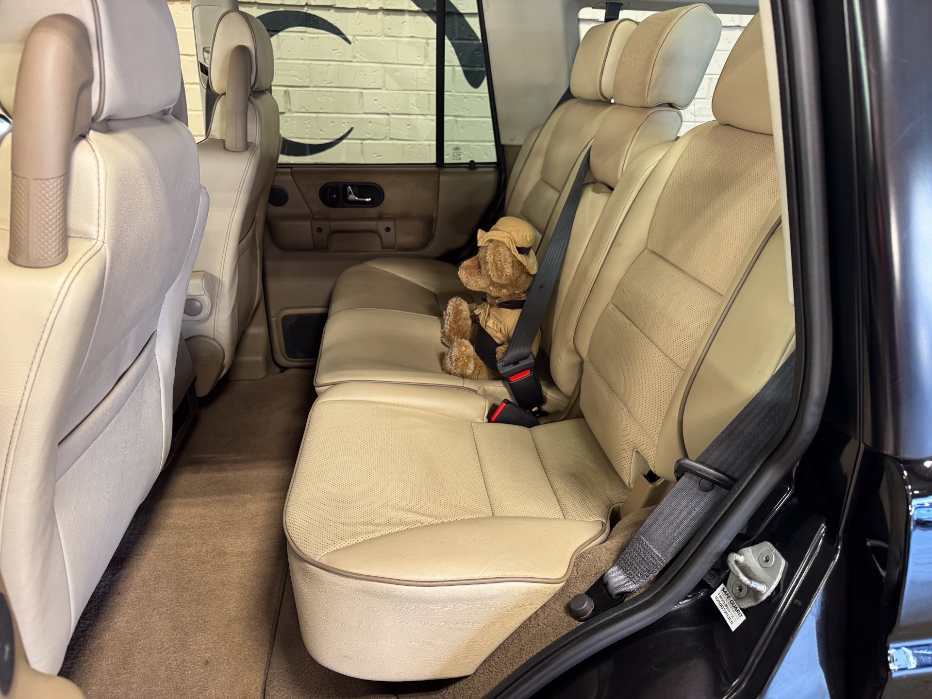 Used 2000 Land Rover Discovery AWD/4WD image 22