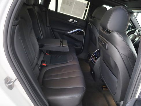Used 2020 BMW X6 xDrive40i w/ M Sport Package AWD/4WD image 32