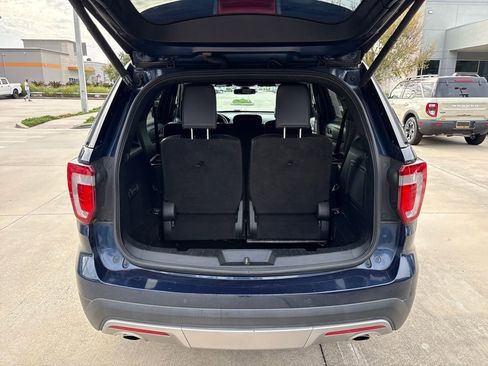 Used 2017 Ford Explorer Limited w/ Equipment Group 301A image 31