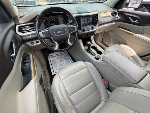 Used 2018 GMC Acadia Denali AWD/4WD image 11