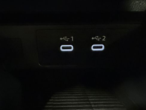 Used 2025 Nissan Kicks SV w/ Charging Package FWD image 20