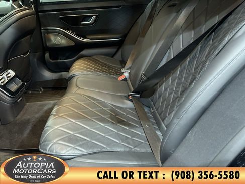 Used 2021 Mercedes-Benz S 580 4MATIC Sedan image 25