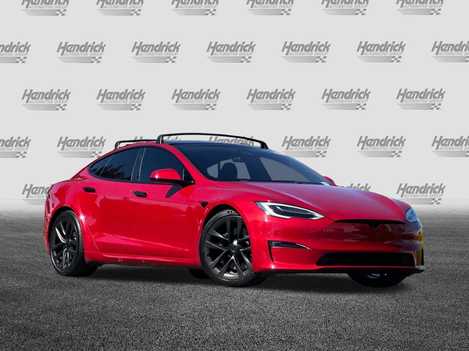 Used 2022 Tesla Model S Plaid AWD/4WD image 2