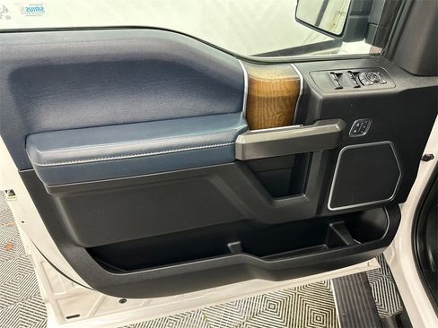 Used 2018 Ford F150 Limited w/ Trailer Tow Package image 11