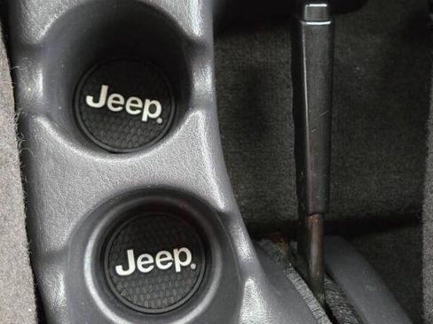 Used 2000 Jeep Wrangler Sport AWD/4WD image 23