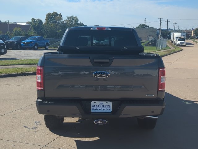 Used 2018 Ford F150 XLT w/ Equipment Group 302A Luxury AWD/4WD image 4