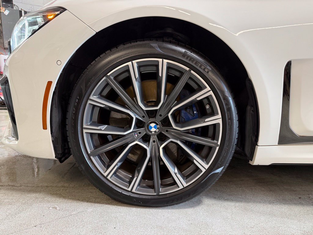 Used 2020 BMW M760i xDrive w/ Luxury Rear Seating Package AWD/4WD image 43
