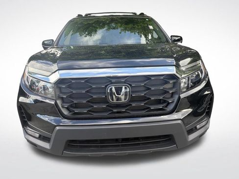 Used 2025 Honda Passport EX-L image 2