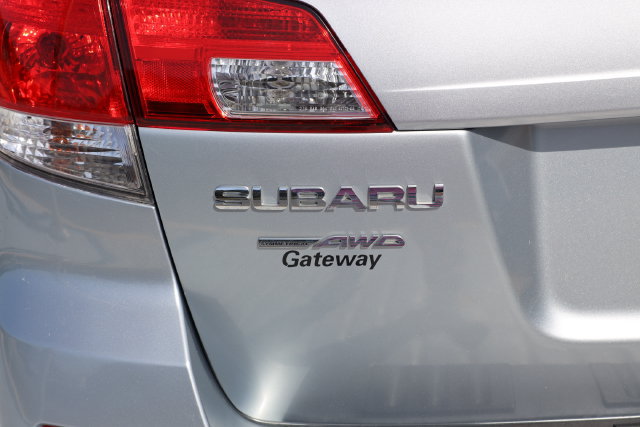 Used 2014 Subaru Outback 2.5i Premium AWD/4WD image 38