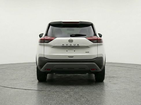 Used 2025 Nissan Rogue SV AWD/4WD image 7