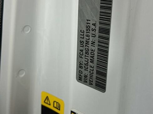 Used 2021 Jeep Gladiator Rubicon image 38