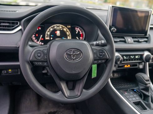 Used 2025 Toyota RAV4 LE image 11