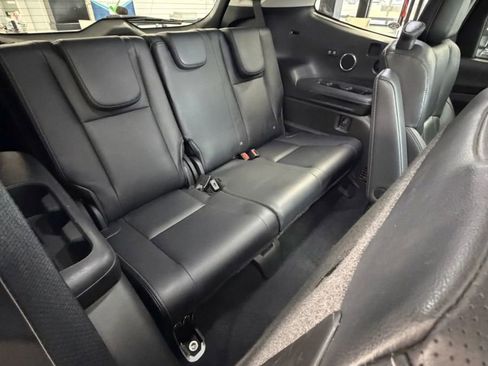 Used 2021 Subaru Ascent Touring image 12