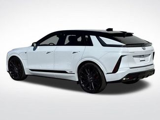 New 2026 Cadillac Lyriq V AWD/4WD video 4