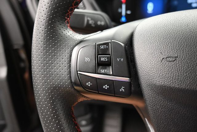 Used 2025 Ford Escape ST-Line FWD image 30