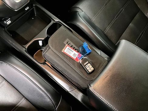 Used 2022 Honda CR-V EX-L image 31