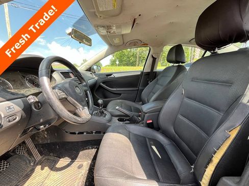 Used 2012 Volkswagen Jetta TDI FWD image 19