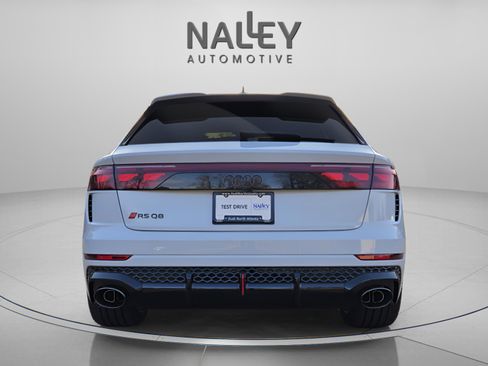 New 2026 Audi RS Q8 performance image 5