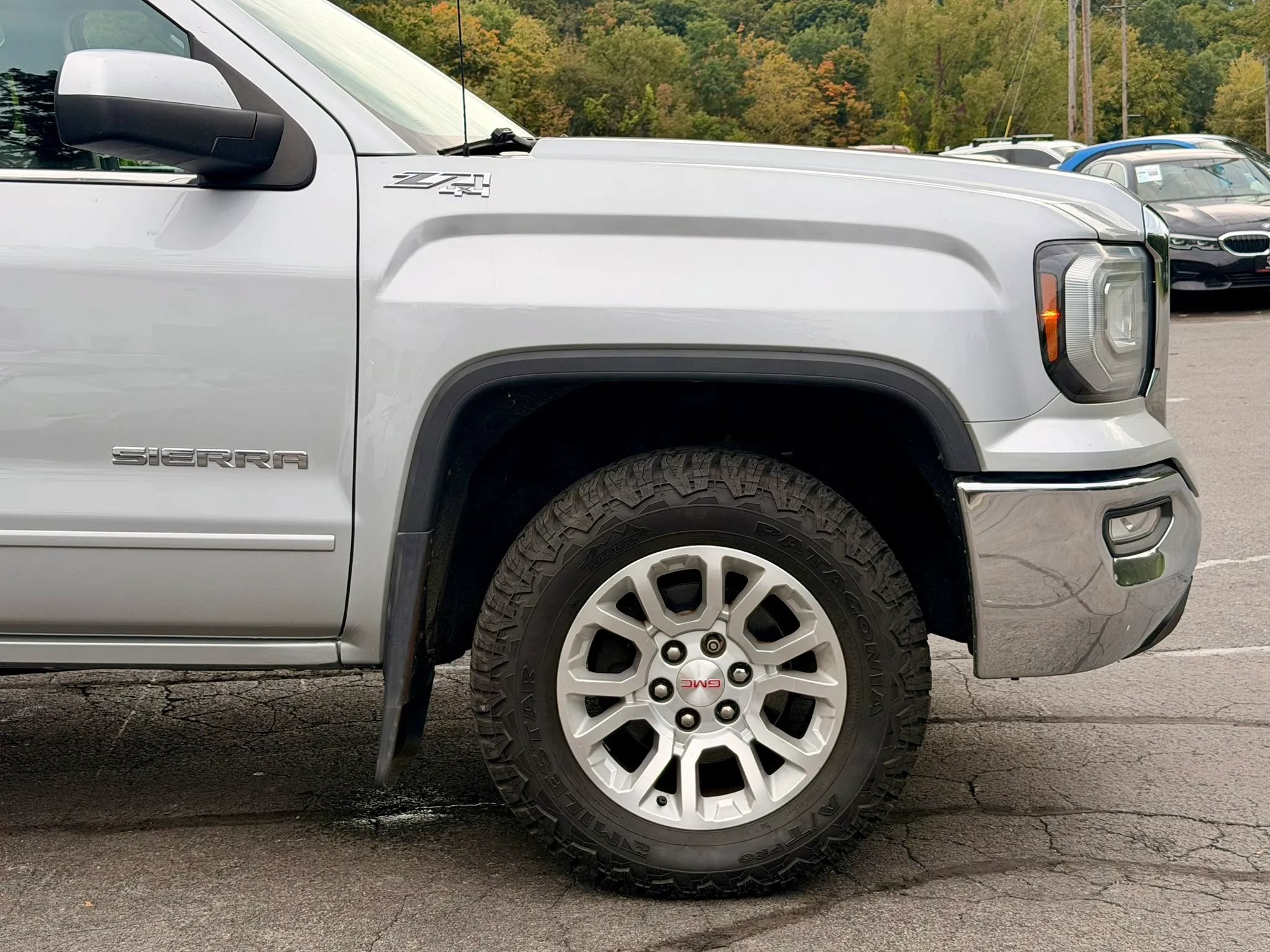 Used 2016 GMC Sierra 1500 SLE w/ SLE Value Package AWD/4WD image 8