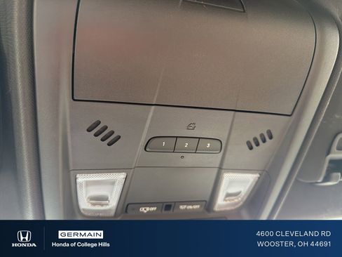 Used 2024 Cadillac XT4 Premium Luxury w/ Active Safety Package FWD image 26