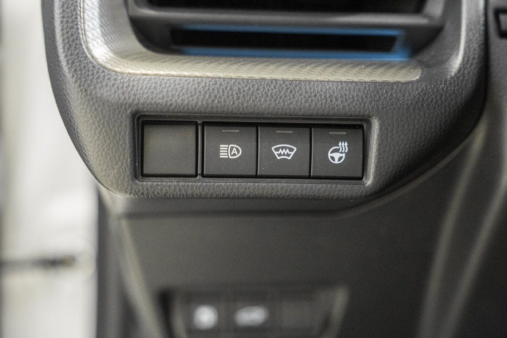 Used 2024 Toyota Prius Limited AWD/4WD image 41