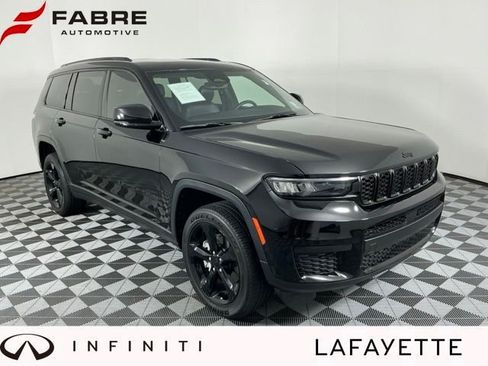 Used 2024 Jeep Grand Cherokee L Altitude AWD/4WD image 1