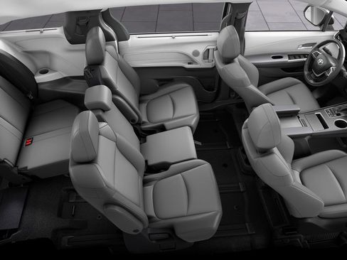 New 2026 Toyota Sienna XLE FWD image 4