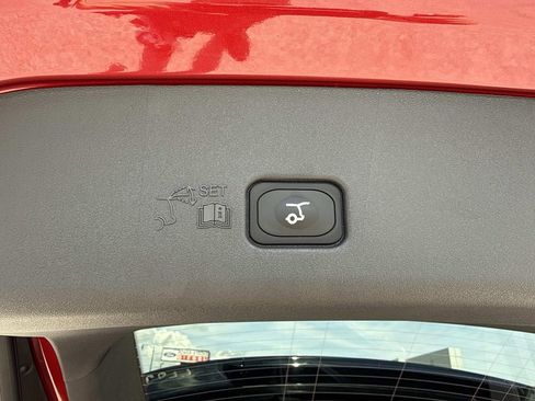 New 2026 Lincoln Nautilus Reserve AWD/4WD image 12