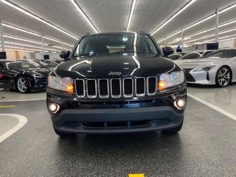 Used 2013 Jeep Compass Sport AWD/4WD image 3