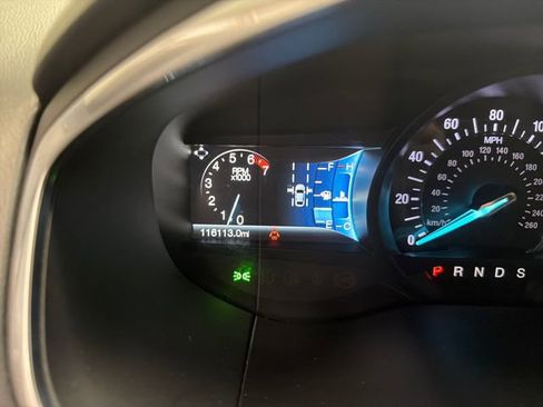 Used 2018 Ford Edge Titanium w/ Equipment Group 302A AWD/4WD image 38