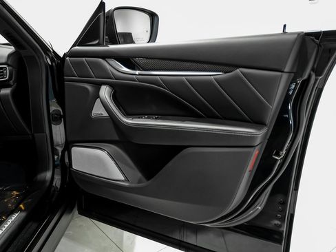 Used 2022 Maserati Levante Modena S image 42