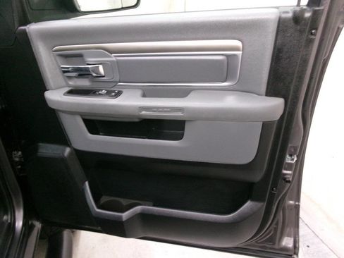 Used 2016 RAM 1500 Outdoorsman AWD/4WD image 35
