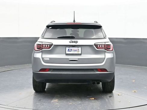 Used 2019 Jeep Compass Altitude image 11