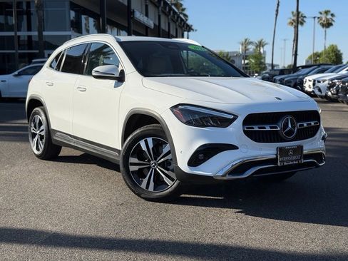 Certified 2025 Mercedes-Benz GLA 250 image 1