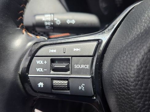 Certified 2025 Honda HR-V Sport image 24