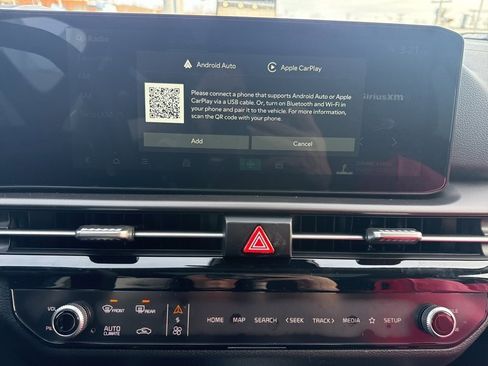 New 2026 Kia Sportage EX w/ EX Panorama Roof Package image 36