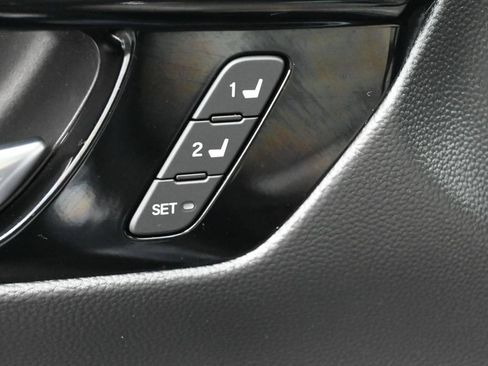 Used 2024 Honda CR-V EX-L image 5