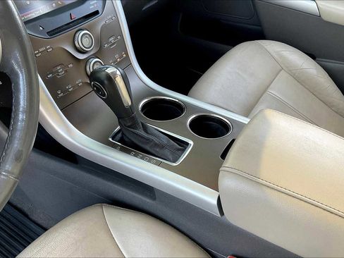 Used 2013 Ford Edge SEL image 16