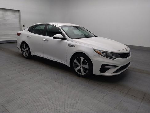 Used 2019 Kia Optima S FWD image 11
