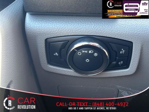 Used 2017 Ford F250 XL w/ Power Equipment Group AWD/4WD image 28