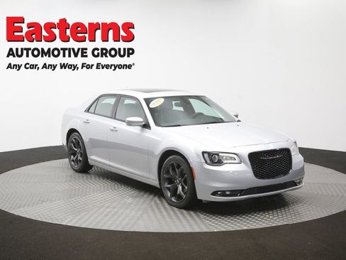 Used 2023 Chrysler 300 S RWD image 52