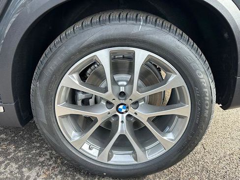 New 2026 BMW X5 xDrive50e w/ Climate Comfort Package image 7