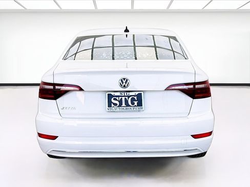 Used 2019 Volkswagen Jetta SEL FWD image 5