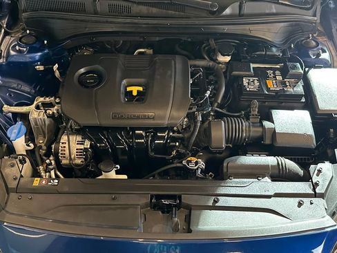 Used 2023 Kia Forte LXS FWD image 21