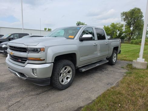Used 2017 Chevrolet Silverado 1500 LT w/ All Star Edition AWD/4WD image 1