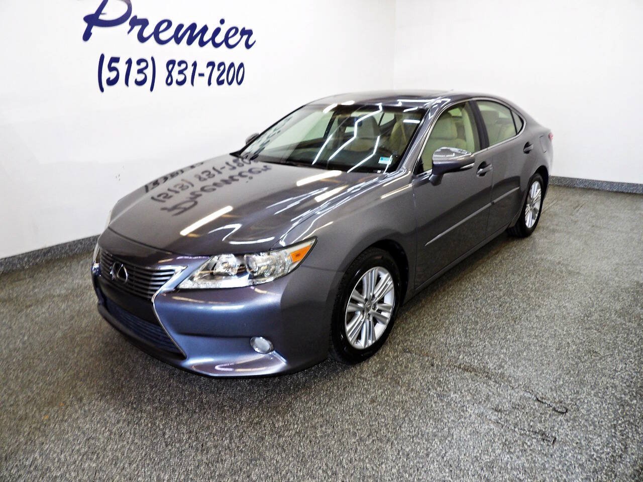 Used 2015 Lexus ES 350 w/ Premium Package FWD image 1