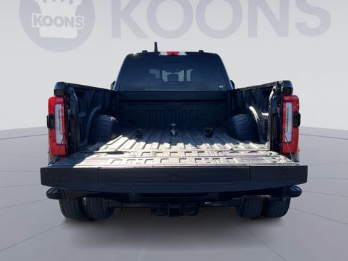 Used 2024 Ford F450 Platinum w/ FX4 Off-Road Package image 26