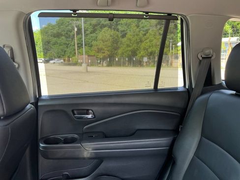 Used 2021 Honda Pilot Special Edition image 23