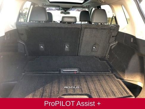 Used 2021 Nissan Rogue SL w/ Premium Package image 39