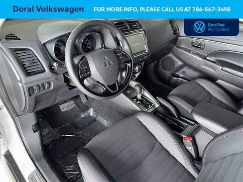 Used 2025 Mitsubishi Outlander Sport SE image 13
